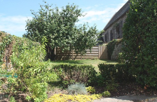 Saint-Jean-du-Doigt House | Cottage 2/3 people completely renovated classified 3 stars