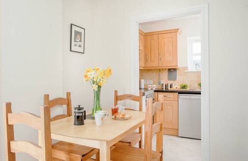 Honiton Cottage | Cottage ∙ 2 bedrooms ∙ 4 guests