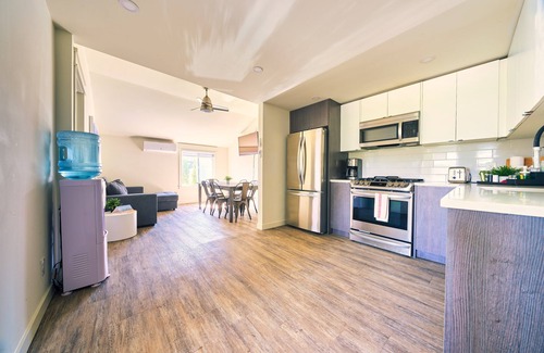 Wainfleet Cottage | Cottage 2: Charming Bungalow Steps from the Lake