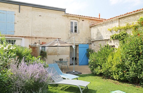 Aigrefeuille-d'Aunis Cottage | Cottage 2 people - 20 'la Rochelle
