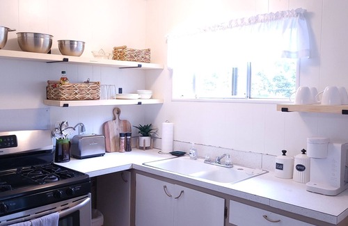 White Cloud Cottage | Cottage #2 *New Spring Rates*