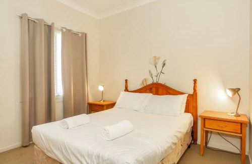 Lake Hume Village House | Cottage 20 - 3 Bedroom - Lake Hume Resort