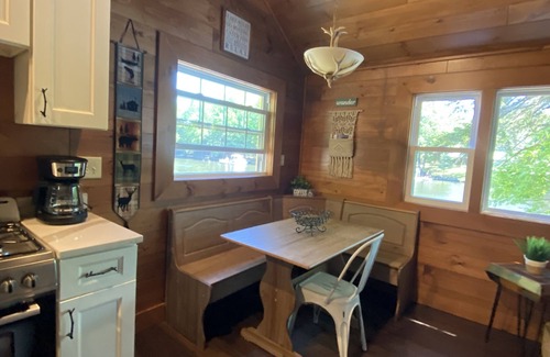 Old Forge Cottage | Cottage “2nd Lake” 2-Bedroom, Waterfront Cottage at The Lakes Old Forge