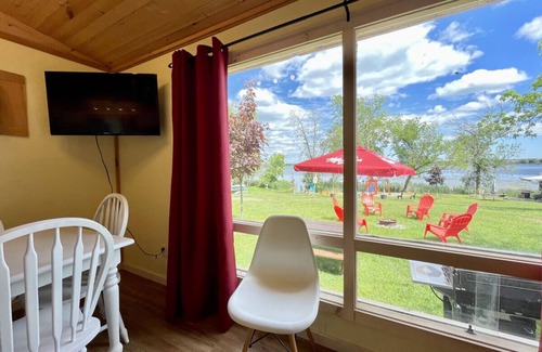 Campbellford Cabin | Cottage 3 - Catch More Resort