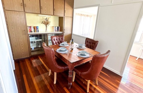 Cooee Bay Cottage | Cottage @ 33