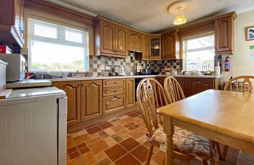Carna Cottage | Cottage 397 - Carna - sleeps 4 guests in 3 bedrooms