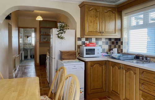 Carna Cottage | Cottage 397 - Carna - sleeps 4 guests in 3 bedrooms