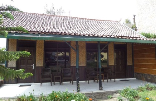 Ngadisari Apartment | Cottage 4 Pax at Lava Lodge