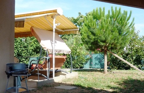 Brens Cottage | Cottage 4 people, with south-west of the sun at the pool