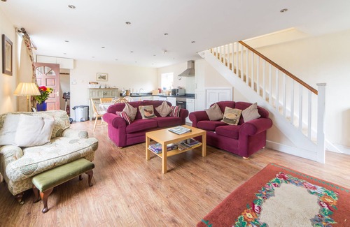 Lamesley Cottage | Cottage 4 Star Gold Set in Peaceful Countryside nr Newcastle, Durham & Beamish