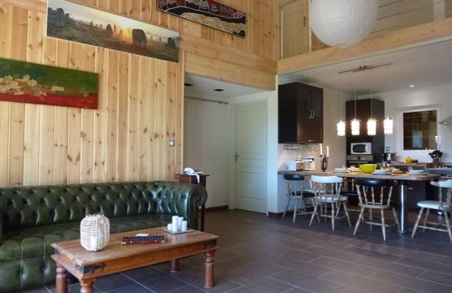 Saint-Leon-sur-Vezere Cottage | Cottage 5 people in Black Périgord near Lascaux