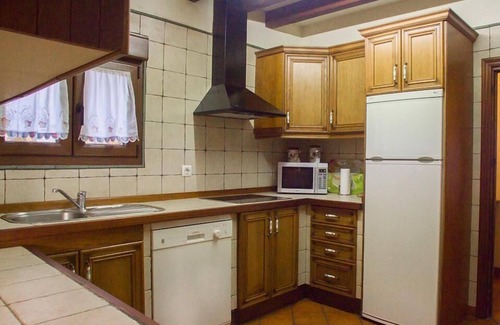 Lamadrid Cottage | Cottage-Apartment-Private Bathroom-El Terrero
