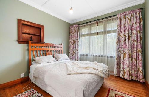 Carterton House | Cottage at 182