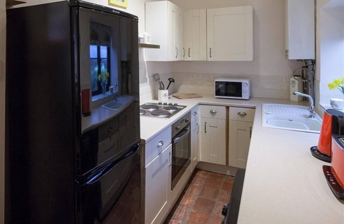 York Cottage | Cottage at bridge Farm Cottages (2 bedrooms)
