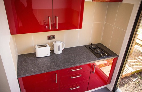 Stowmarket Cottage | Cottage attached to Moated Farmhouse centrally situated in Suffolk