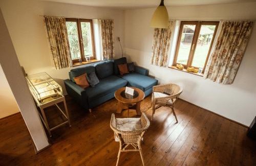 Bozanov House | Cottage Bara