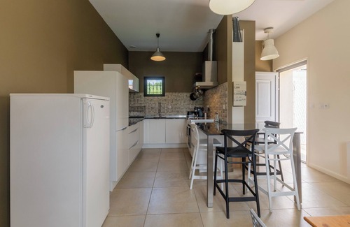 Le Garn House | Cottage 'Beau Gite' with Private Pool, Private Terrace and Wi-Fi