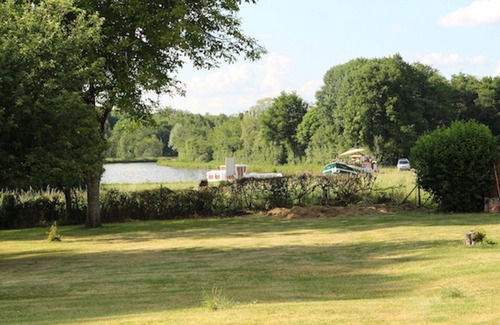 Ouzouer-sur-Trezee Cottage | Cottage beside the Briare Canal, in the heart of Puisaye ponds.