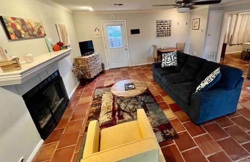 Bay Area Cottage | Cottage by the Bay