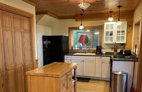 Robbinston Cottage | Cottage By The Bay