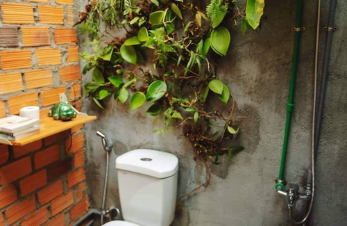 Da Lat Cottage | Cottage by the hill.
