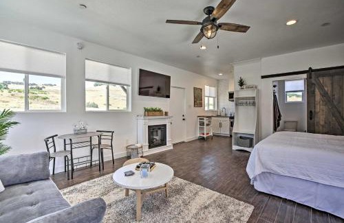 Bradley Apartment | Cottage by the Lakes with Patio by Lake Nacimiento