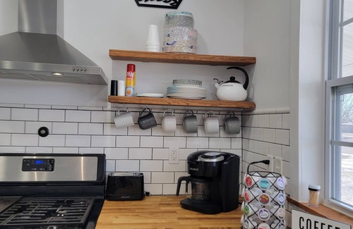 Casey Cottage | Cottage By The Park Home of The Big Things