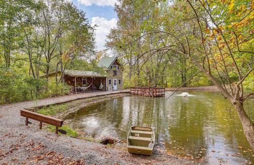 Paris House | Cottage By the Pond Serene Northeast Ohio Retreat