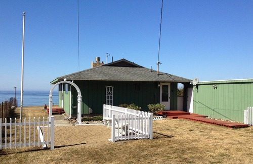 Yachats House | Cottage by the Sea - Ocean Front