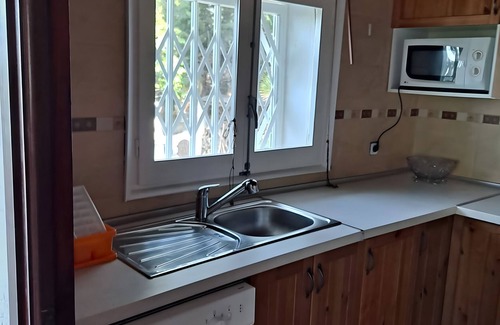 El Montmell Cottage | Cottage 'Ca La Calma' with Sea View, Wi-Fi and Air Conditioning