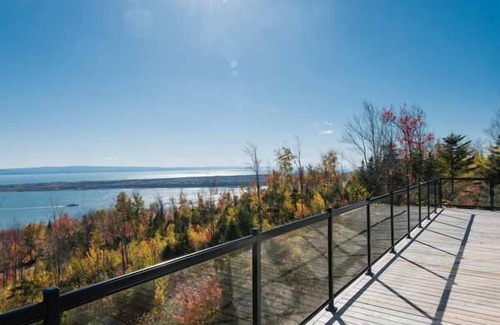 Saint-Joseph-de-la-Rive House | Cottage FLV-285 | Les Éboulements