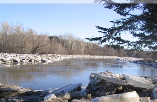 Saint-Samuel House | Cottage on the river 4 seasons