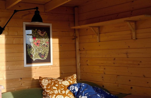 Dargun Cabin | Cottage can be used all year round with fireplace & sauna