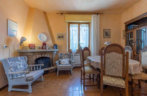 San Giovanni d'Asso Apartment | Cottage Casa Luisa