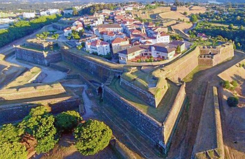 Valenca Apartment | Cottage Com Piscina Partilhada em Valença