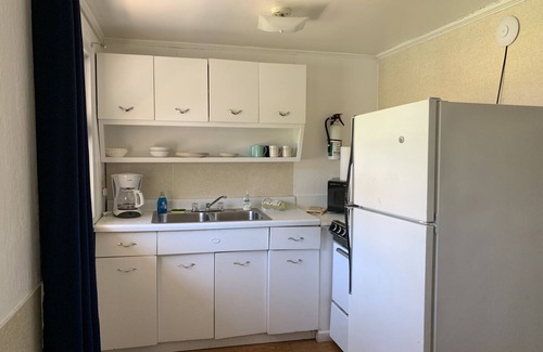 Oscoda Cottage | Cottage Cove · Lake Huron Beach Cottage No. 2