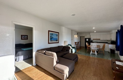 Northeastern Michigan Cottage | Cottage Cove · Lake Huron Beach Cottage No. 10