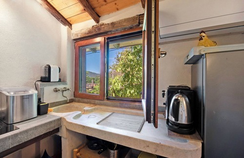 Casaleggio Boiro Cabin | Cottage 'Delle Castagne' with Mountain View, Wi-Fi and Air Conditioning