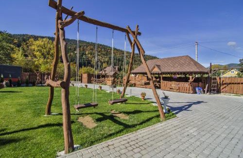 Tatariv Cabin | Cottage Duet