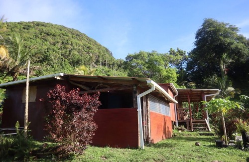 Barroui Cottage | Cottage Eco Responsable en Bois au Décor Atypique au Coeur de la Nature
