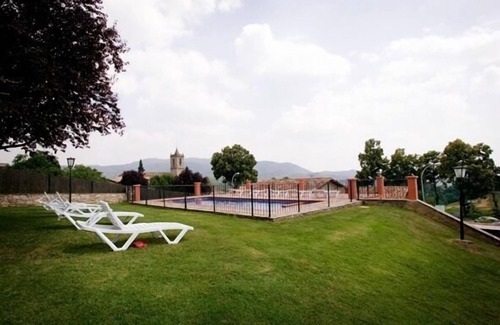 Santa Maria de Besora Cottage | Cottage for 8 people in the Catalan pre-Pyrenees