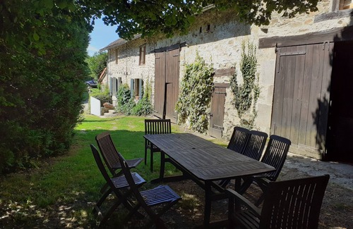Bussiere-Galant House | Cottage Etangs des Cygnes