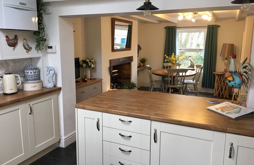 Goodwick House | Cottage for Contemporary Characters
