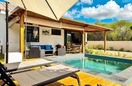 Tamarin Apartment | Cottage for Couples with Pool, BBQ and views