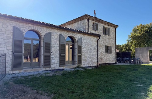 Saint-Mathieu-de-Treviers House | Cottage 'Avec Piscine De 25 M Et Spa' with Mountain View, Private Pool and Wi-Fi