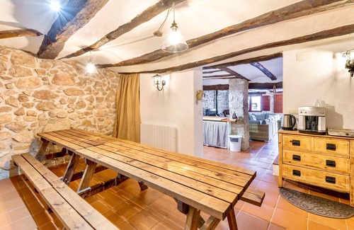 Olba House | Cottage (full rental) La Casuna de la Una for 14-16 people