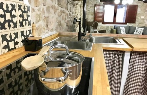 Olba House | Cottage (full rental) La Casuna de la Una for 14-16 people