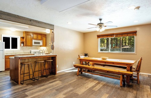Saddlestring House | Cottage Grove Mountain Vista