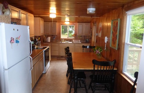 West Poland Cottage | Cottage & Guest House - Lake Thompson, Poland Spring, Maine