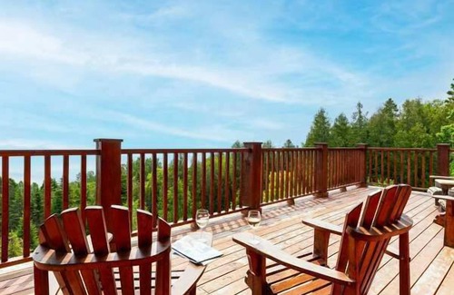 Saint Irenee House | Cottage HEU-1526 | St-Irénée